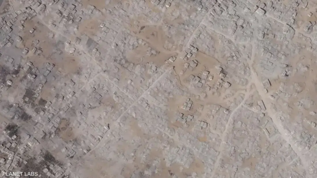 صور من الفضاء تكشف: هكذا "تمحو" إسرائيل مساحات شاسعة من غزة