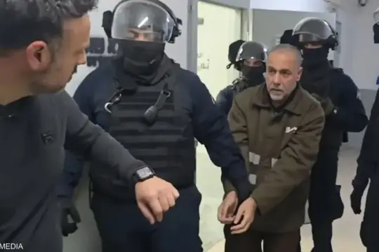 إسرائيل تجري تعديلات أخيرة على قوائم الأسرى قبل ساعات من بدء صفقة التبادل مع حماس