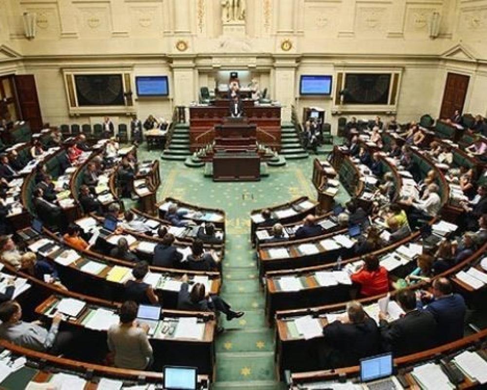 برلمان بروكسل يصوّت بالإجماع على قرار تاريخي يدعو لمحاسبة قادة الاحتلال