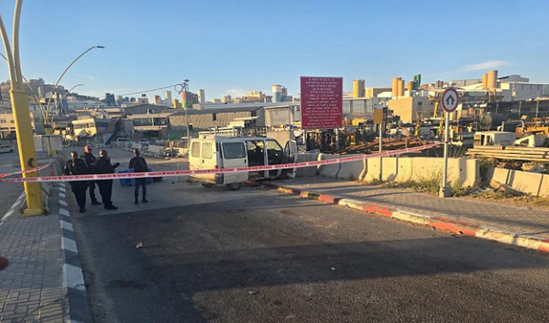 شهيد برصاص الاحتلال وإصابة 3 جنود في عمليتين شمالي وجنوبي بالضفة