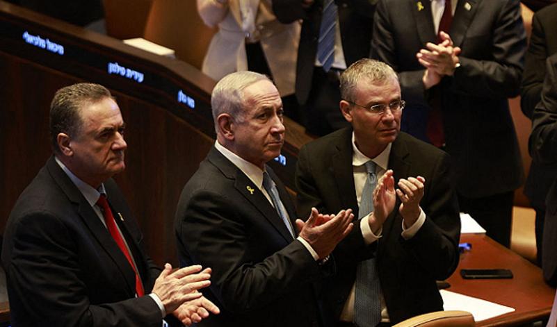 ليفين وكاتس يطالبان بضم الضفة: "الفرصة مواتية"