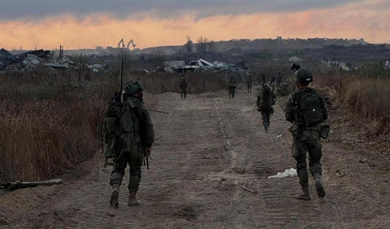 الجيش الإسرائيلي يقلص قواته في غزة بانتظار قرارات المستوى السياسي