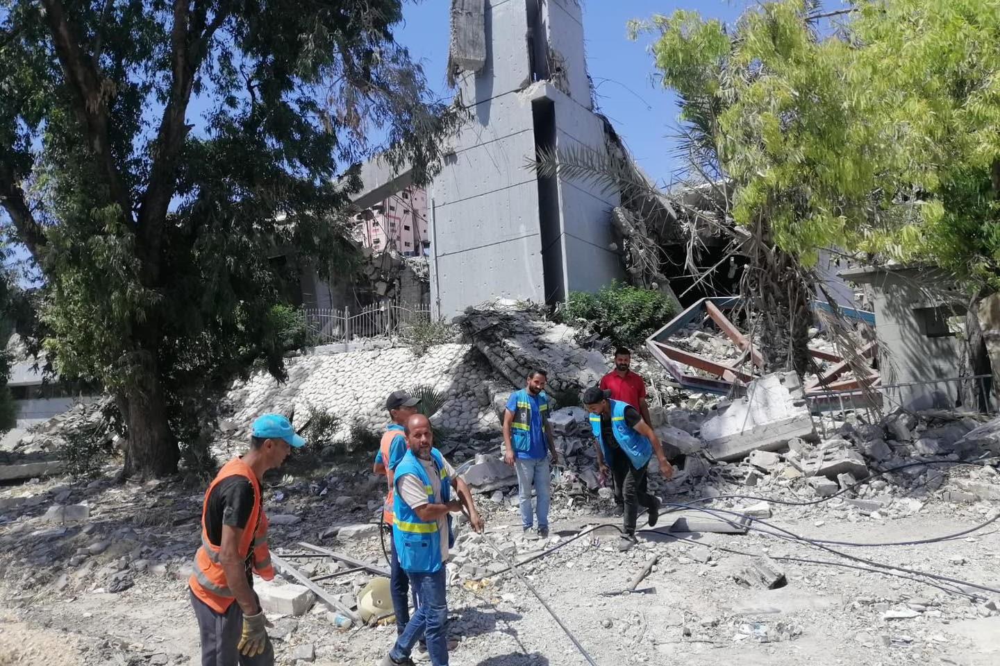 عودة تدريجية لخدمات الاتصالات والإنترنت إلى وسط قطاع غزة وجنوبه