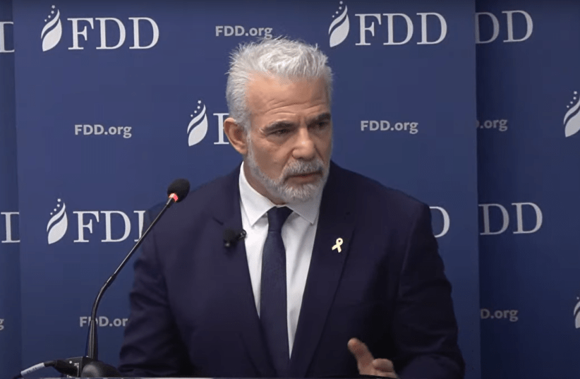 لابيد بعد لقائه مع نتنياهو: نحن على بُعد قرار واحد لإتمام الصفقة
