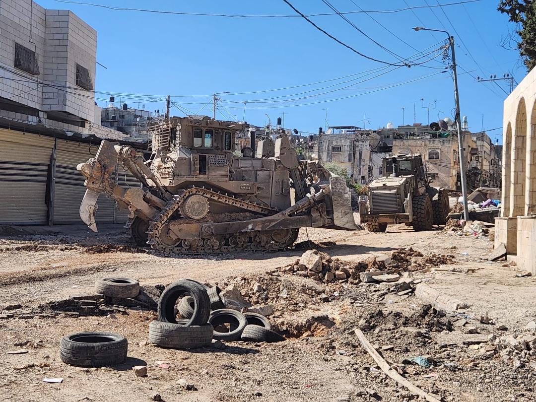 الاحتلال يواصل عدوانه على مدينة طولكرم لليوم الـ108