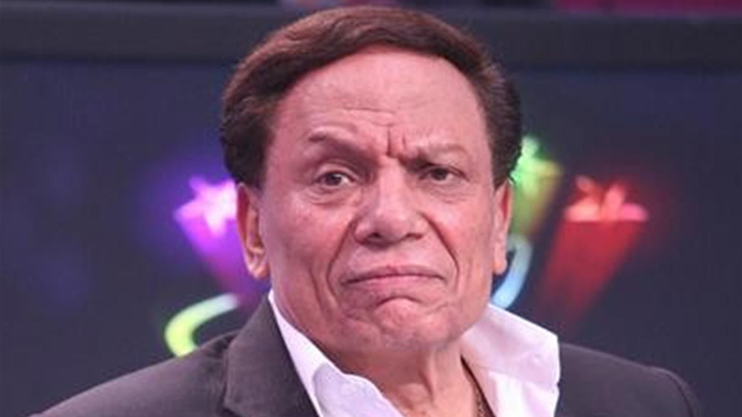 ماعلاقة عادل الإمام.. لصوص يقدمون على سرقة محل ذهب بمصر