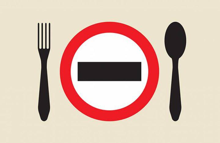 رفضاً للاعتقال الإداري.. 4 معتقلين في سجون الاحتلال يواصلون الإضراب عن الطعام