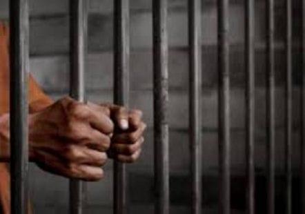 حجر صحي لـ19 أسير بعد فحصهم من طبيب إسرائيلي مصاب بفيروس كورونا
