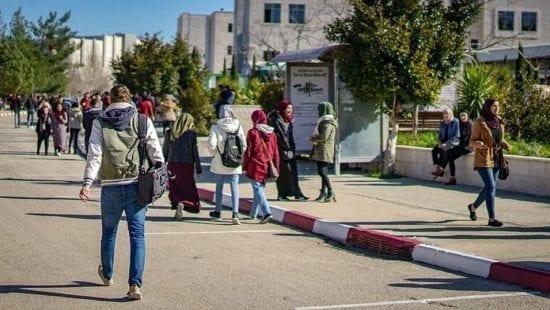 غزة: تعليق الدوام في الجامعات بسبب شدة المنخفض الجوي