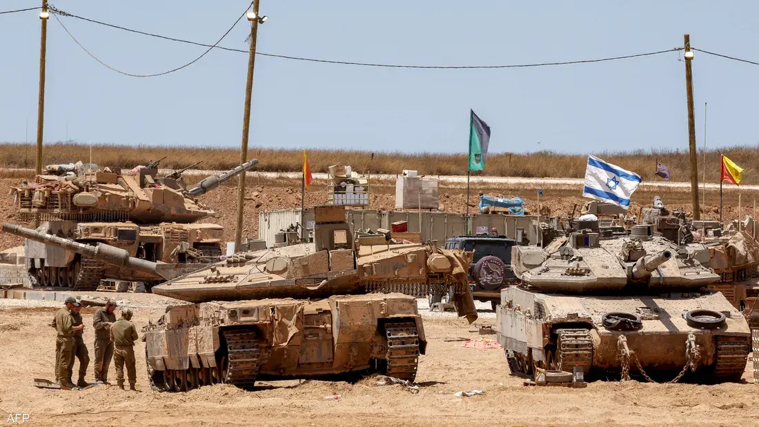 هأرتس: مسؤولي الأمن في الكابينيت دعموا صفقة جزئية وحذروا من احتلال غزة