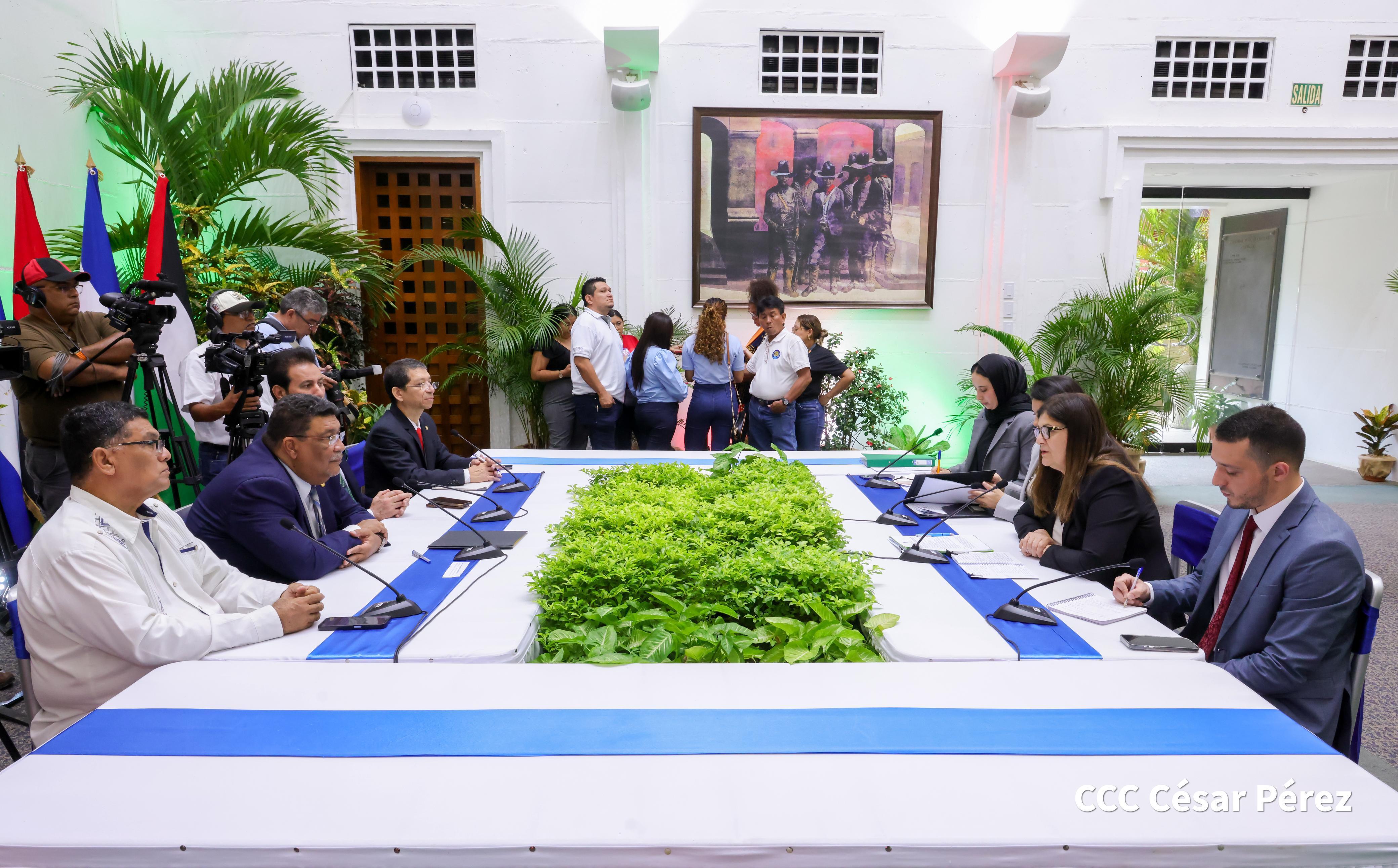 وزيرة الخارجية تبحث مع نظيرها النيكاراغوي تعزيز العلاقات الثنائية والتعاون المشترك