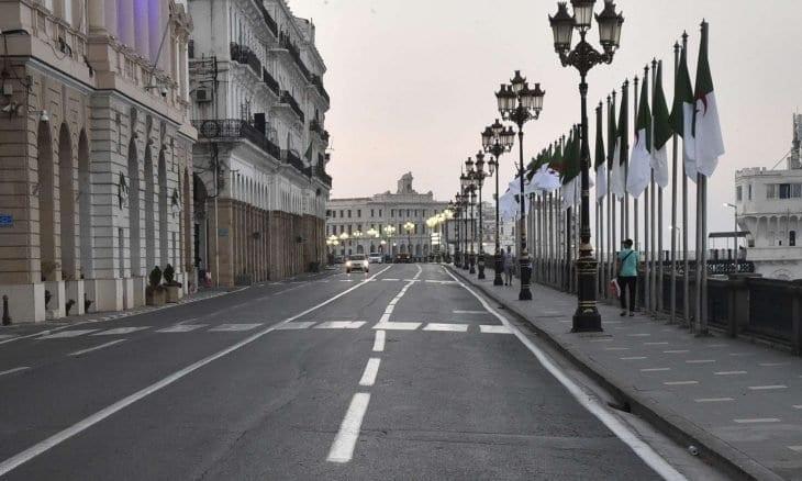 تراجع الاحتياطي الجزائري من النقد الأجنبي إلى 42 مليار دولار