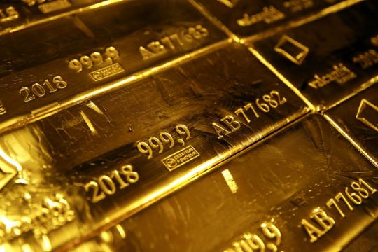 سعر الذهب يرتفع وسط ترقب إشارات خفض الفائدة واتجاه الدولار