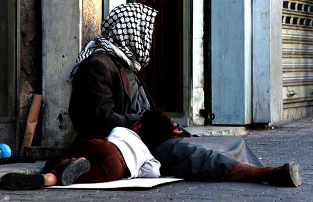 الكشف عن تفاصيل جديدة بشأن ظاهرة التسول بغزة