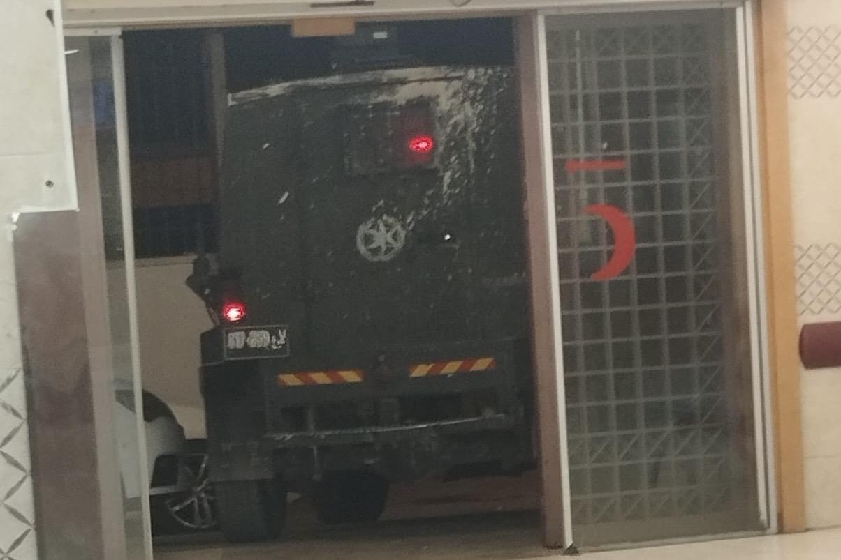 الاحتلال يحاصر مستشفيي رفيديا والعربي التخصصي في نابلس