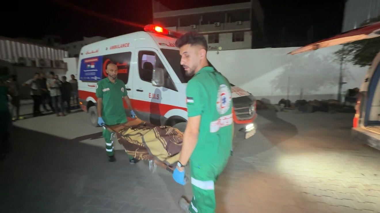 شهداء بقصف مدرسة وخيمة تؤوي نازحين بغزة والاحتلال يصعّد نسف الأبراج
