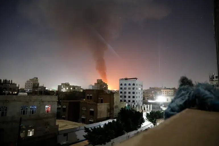 غارات إسرائيلية جديدة على صنعاء.. تضارب حول استهداف قيادات حوثية بارزة