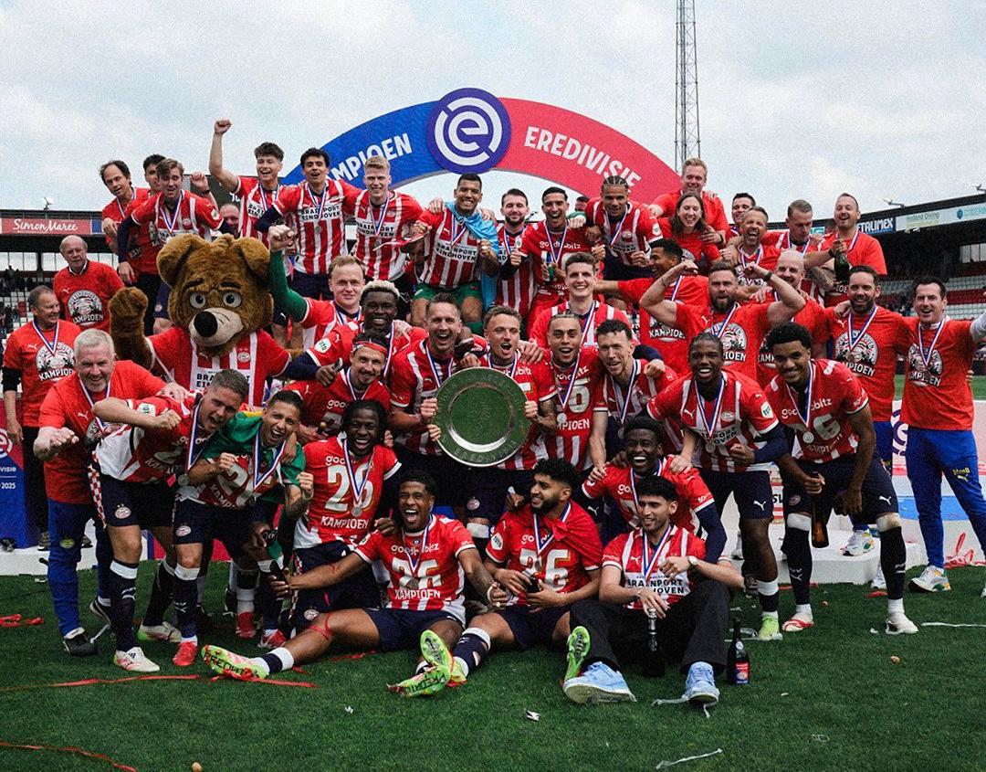 أيندهوفن بطلا للدوري الهولندي