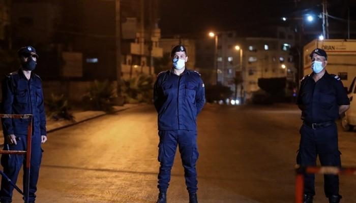 غزة: تخفيف الحظر عن المناطق الحمراء وإعادة فتح عدد من المساجد