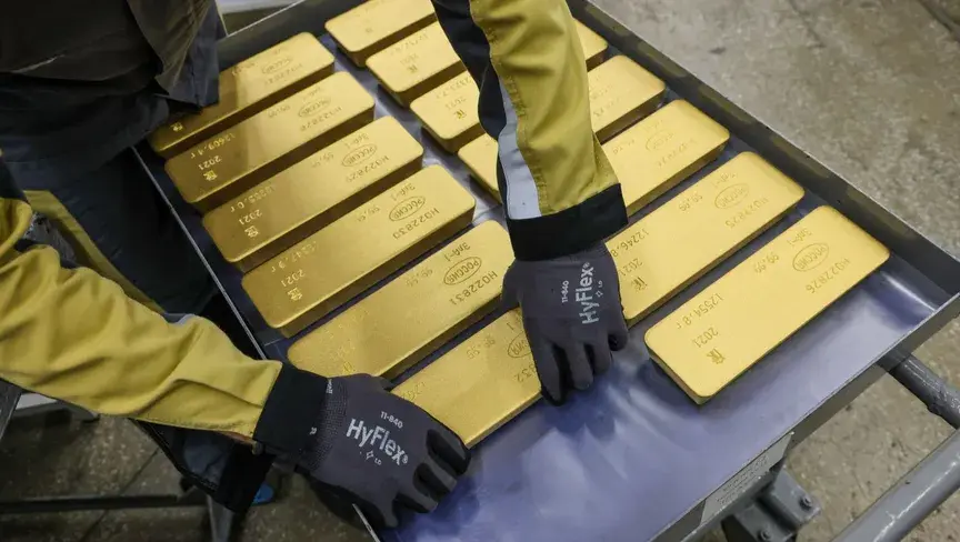 المركزي الصيني يواصل شراء الذهب للشهر العاشر على التوالي