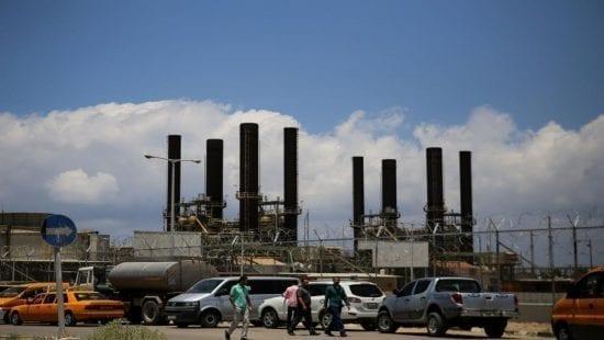 العمادي يعلن عن تفاصيل جديدة لحل أزمة كهرباء غزة