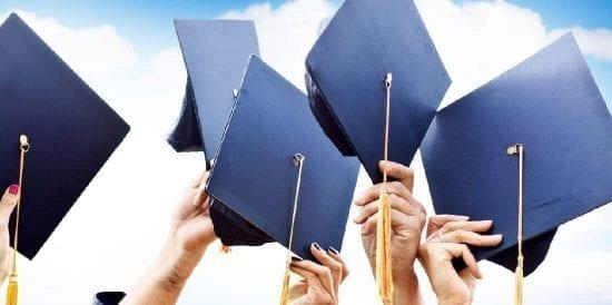 تنويه مهم من التعليم بغزة للراغبين بالتقدم للمنح الدراسية