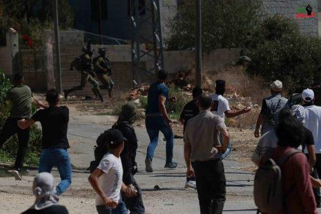 قمع الاحتلال مسيرة بيت دجن بنابلس وإصابات بالرصاص والاختناق