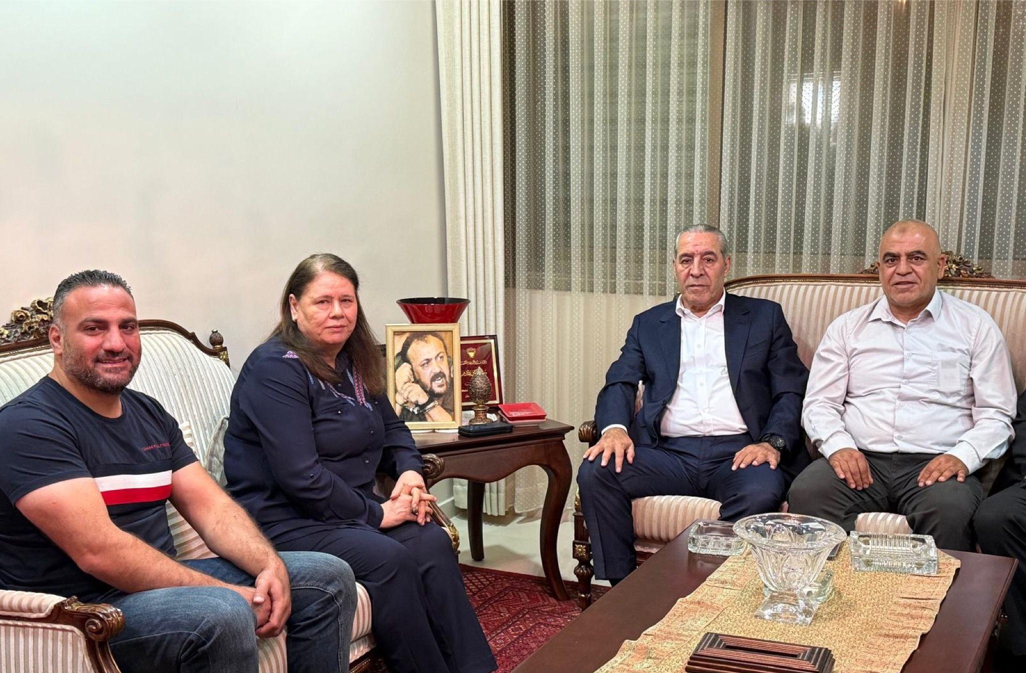 بعد تهديد بن غفير.. نائب الرئيس الفلسطيني يزور عائلة مروان البرغوثي