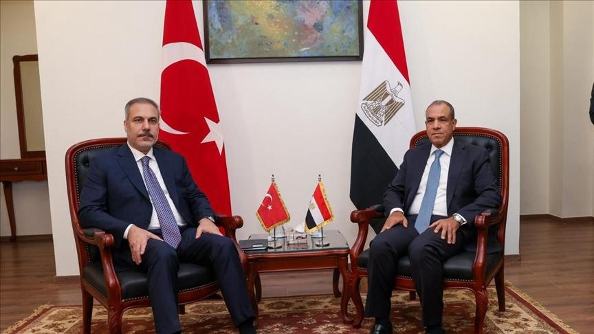 مصر تؤكد التكاتف مع تركيا لمجابهة قرار إسرائيل احتلال كامل غزة