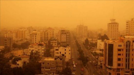 مصرع طفل و إصابة 39 آخرين اثر عاصفة التنين في مصر