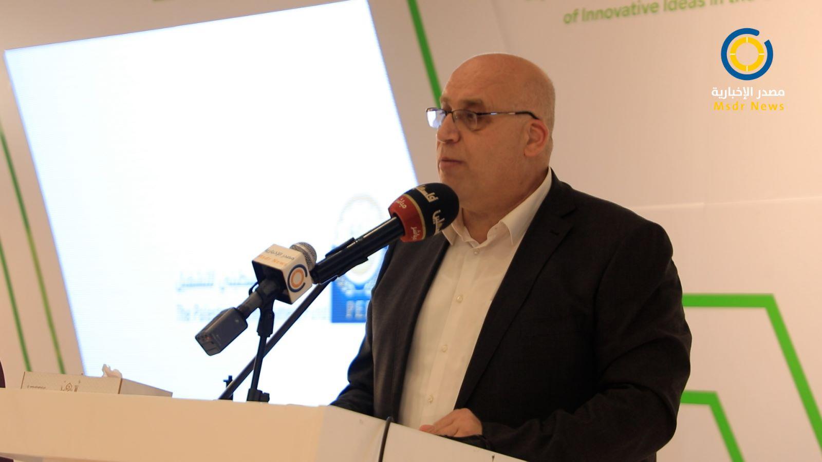 أبو جيش: وقعنا اتفاقيتي تشغيل مع دولتين بالخارج سيكون لغزة نصيب منها