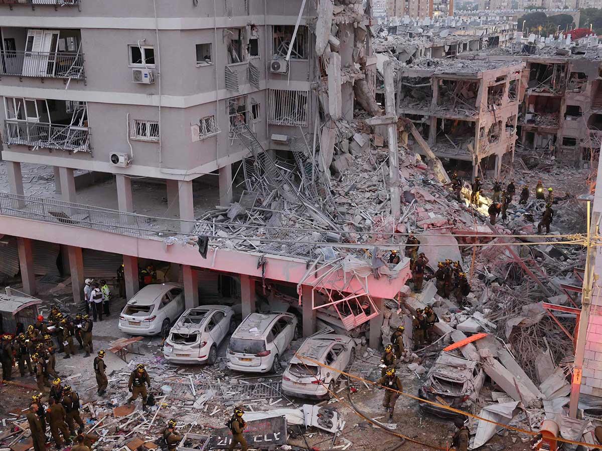 حصيلة جديدة لقتلى القصف الإيراني على بات يام