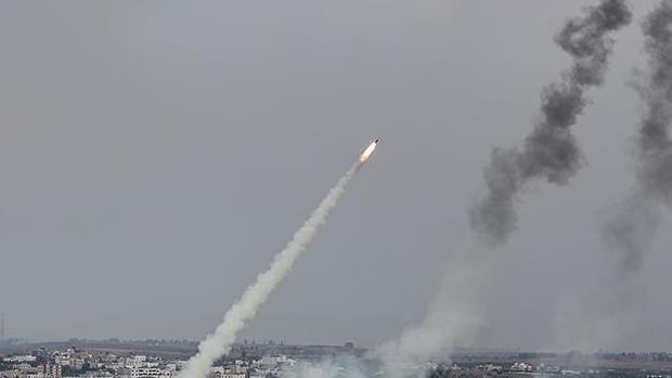 الجيش الإسرائيلي يعلن اعتراض صاروخ أطلق من وسط غزة