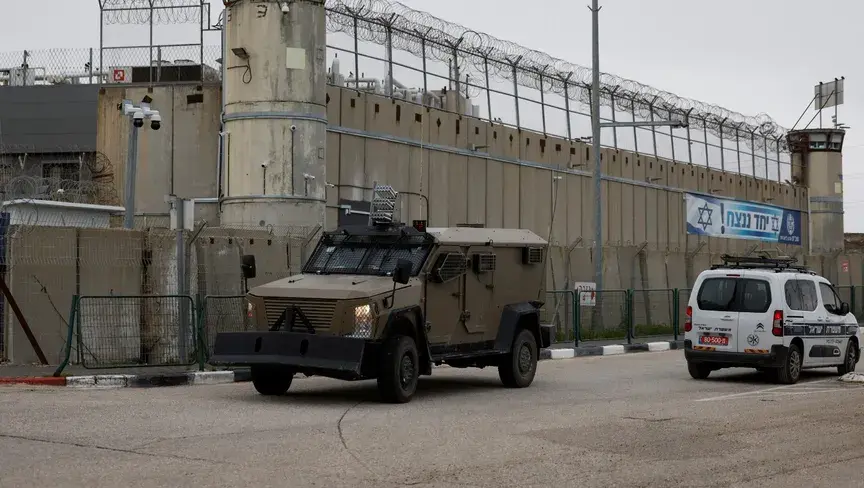 المحكمة العليا الإسرائيلية تقرّ بتعرض الأسرى الفلسطينيين لحرمان من "الحد الأدنى" للغذاء