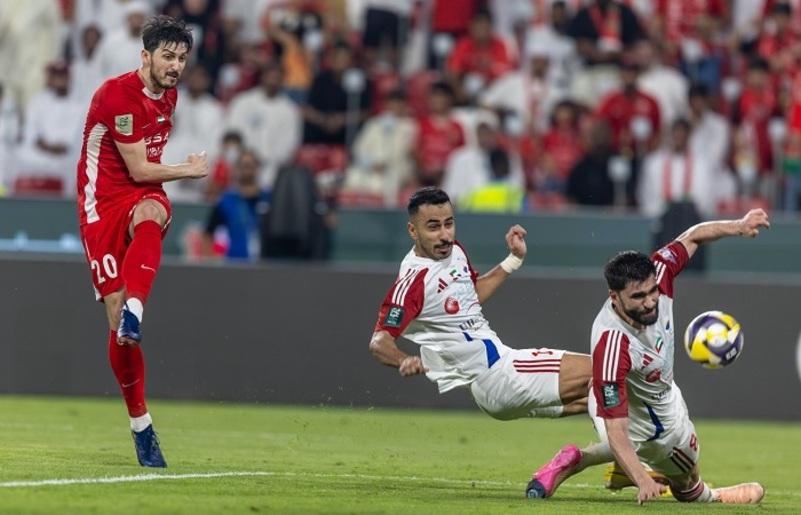 شباب الأهلي يفوز على الشارقة ويتوج بكأس رئيس الإمارات