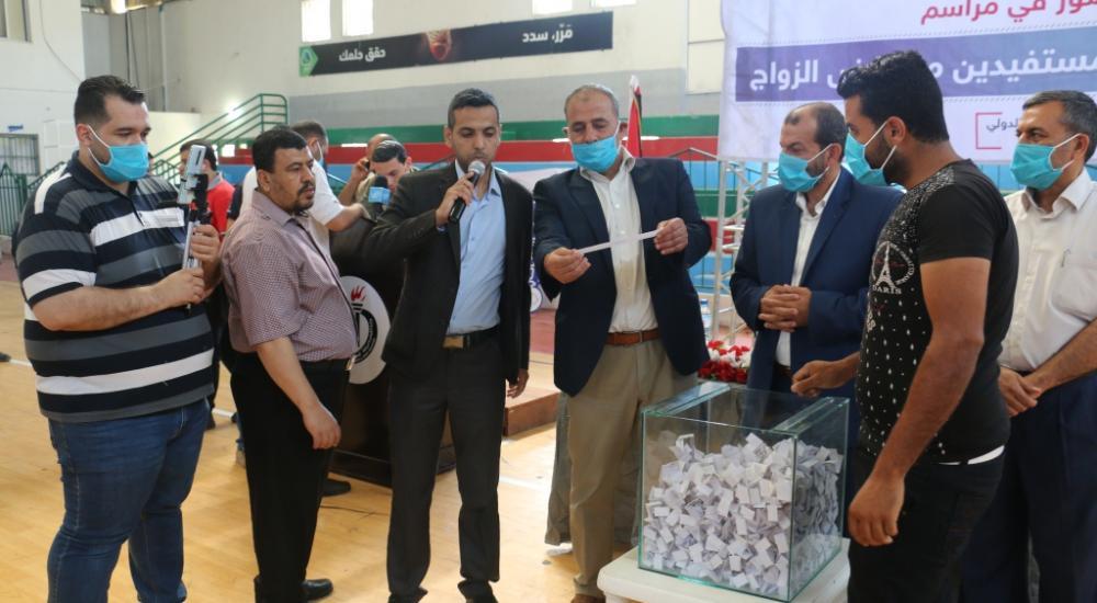 الهبيل : مساعدات عينية للمقدمين على الزواج