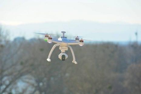 الاحتلال يعلن سقوط طائرة استطلاع شرق رفح جنوب قطاع غزة