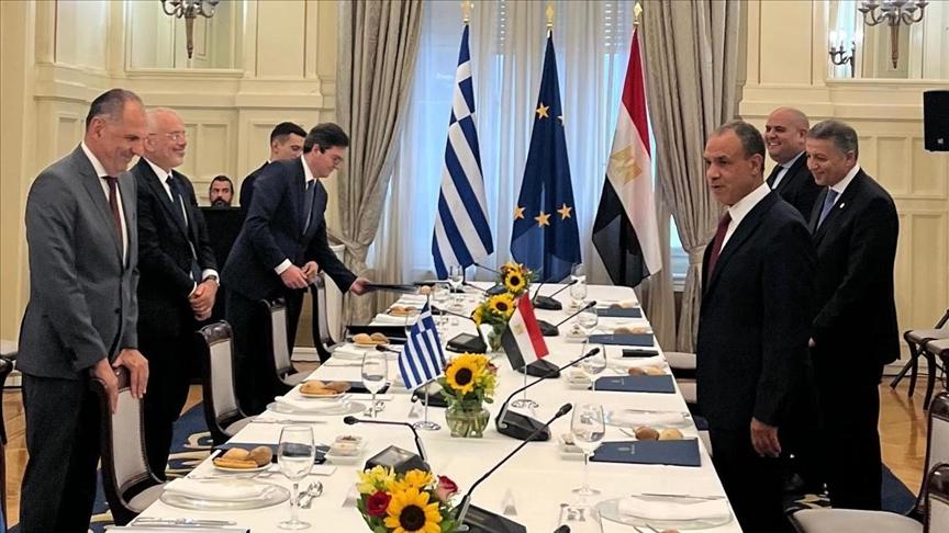 مصر تجدد تحذيرها من "الإبادة الممنهجة" بغزة وتدعو لتدخل دولي فوري