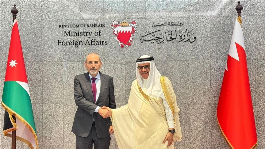 الأردن والبحرين يبحثان الوضع بغزة وسوريا