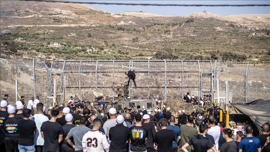 الجيش الإسرائيلي: مواطنون استخدموا العنف عند تسللهم إلى سوريا