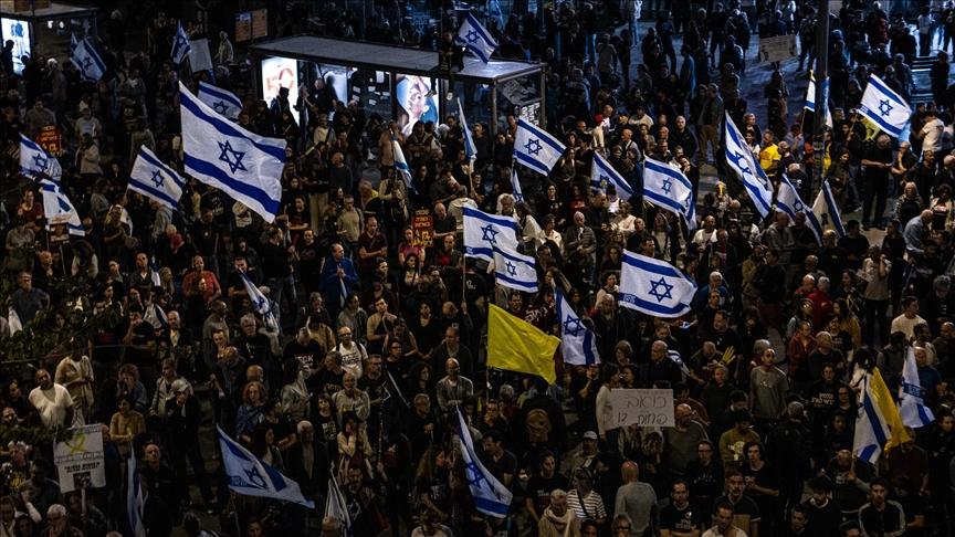 عائلات الأسرى الإسرائيليين بغزة: نتنياهو يجرنا لحرب سياسية