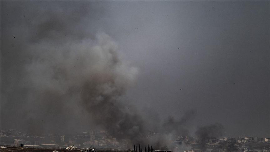 لليوم الرابع.. قصف إسرائيلي مكثف يمنع إنقاذ جرحى فلسطينيين جنوبي غزة