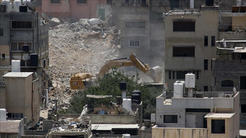 الجيش الإسرائيلي يهدم منازل ومنشآت في مناطق بالضفة