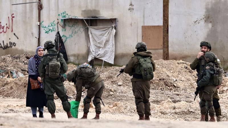 "حقوق المواطن": الجيش يضلل للتغطية على التهجير القسري بمخيمات شمالي الضفة