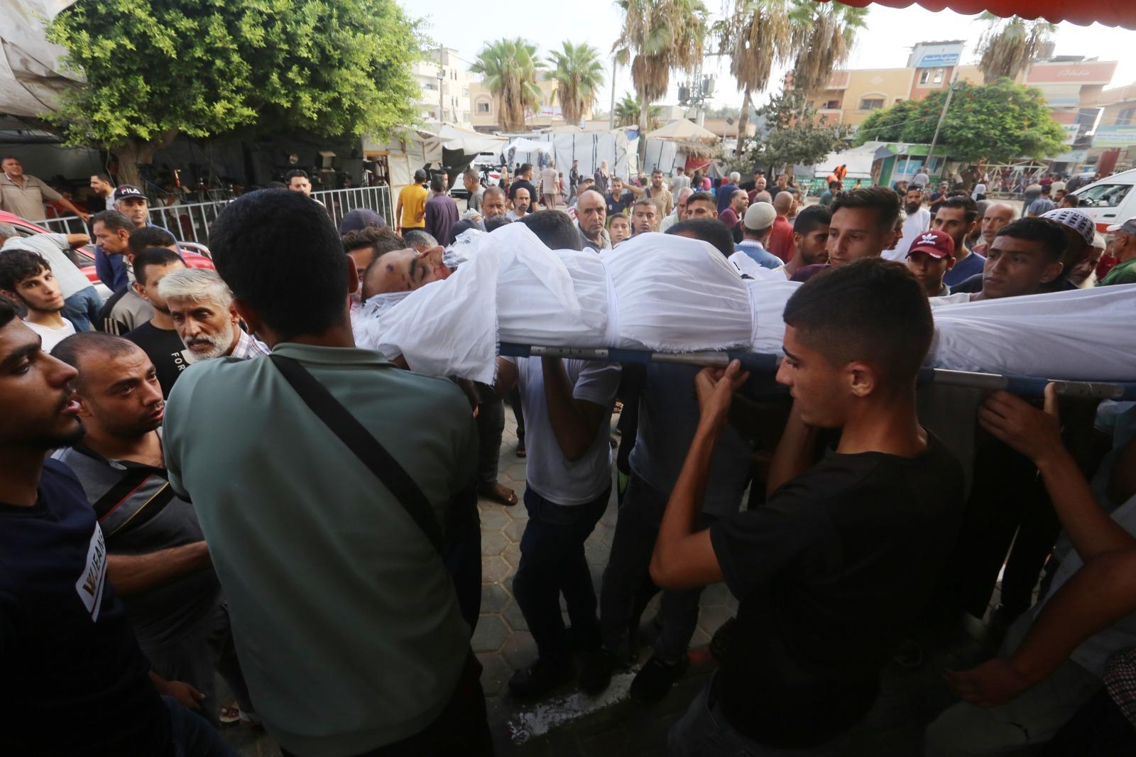 138 شهيدًا و771 مصاب وصلوا لمستشفيات غزة خلال 24 ساعة