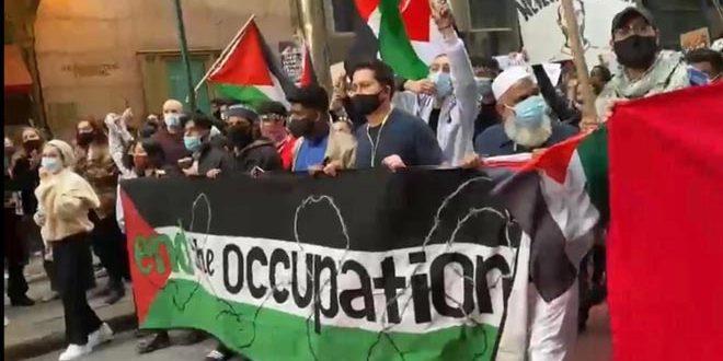 استطلاع أميركي يكشف تزايد المعارضة لدعم إسرائيل العسكري وتصاعد التعاطف مع الفلسطينيين
