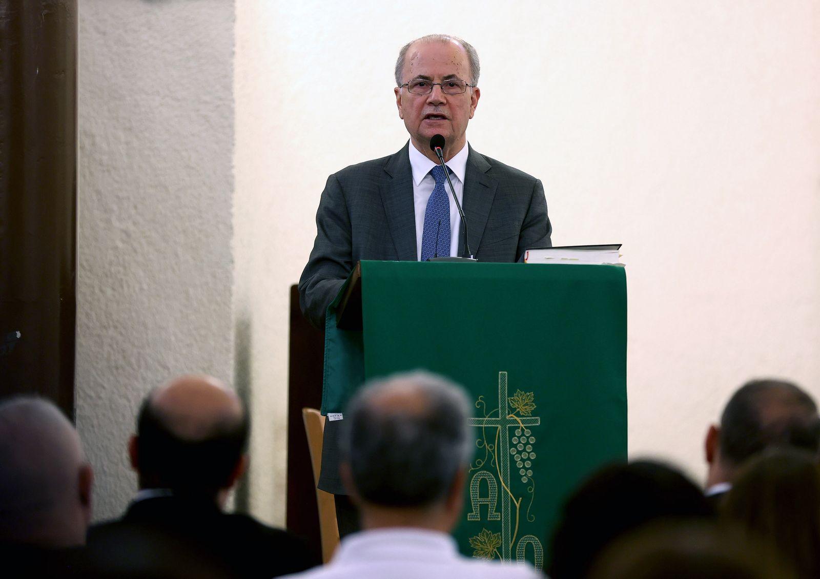 مصطفى: لن نترك أهلنا في غزة وحدهم وسنبنيها وسنقيم الدولة