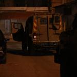 إصابتان واعتقال مواطنين خلال اعتداءات المستوطنين شمال القدس