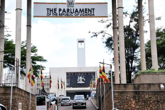 البرلمان الأوغندي يوافق على نشر قوات في غزة ضمن "قوة الاستقرار الدولية"
