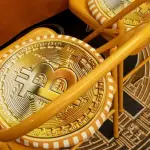 بتكوين تقترب من 80 ألف دولار وسط تحسن شهية المخاطرة وتطورات هرمز